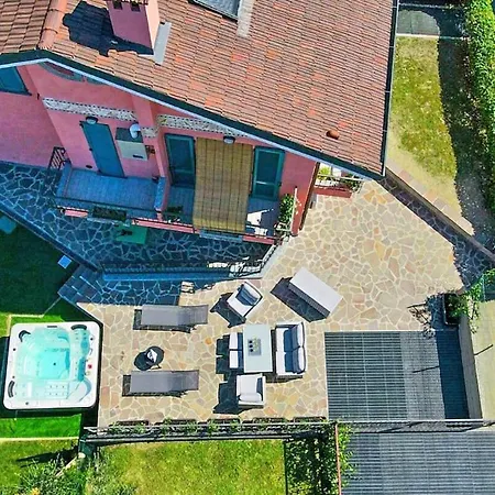 Casa Marina Private Garden Vakantiehuis