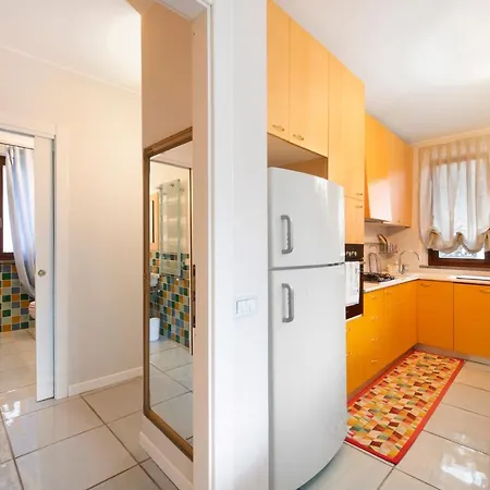 Casa Marina Private Garden Holiday home *