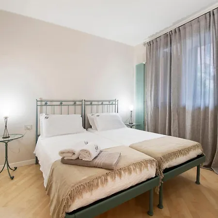 Casa Marina Private Garden Holiday home Bellagio